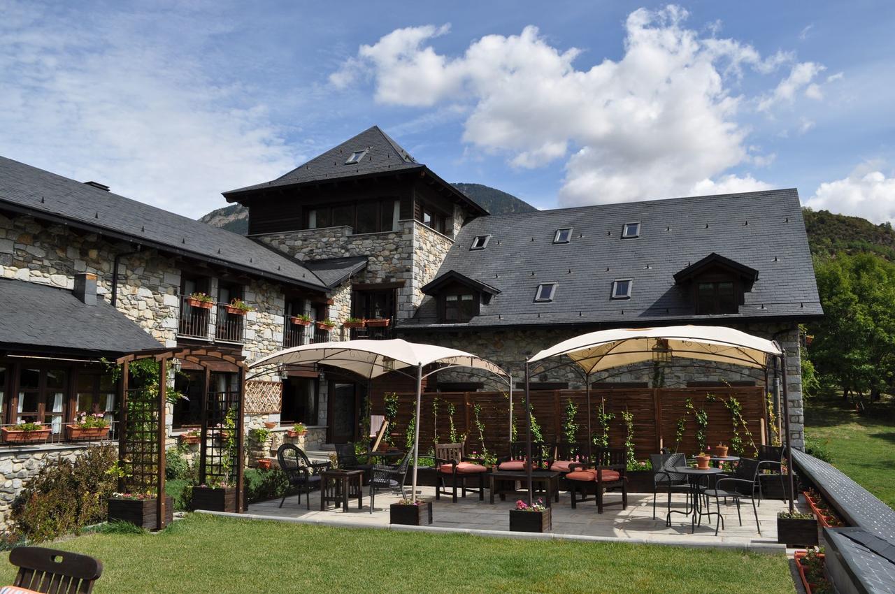 Hotel Selba D'Ansils Бенаске Екстер'єр фото